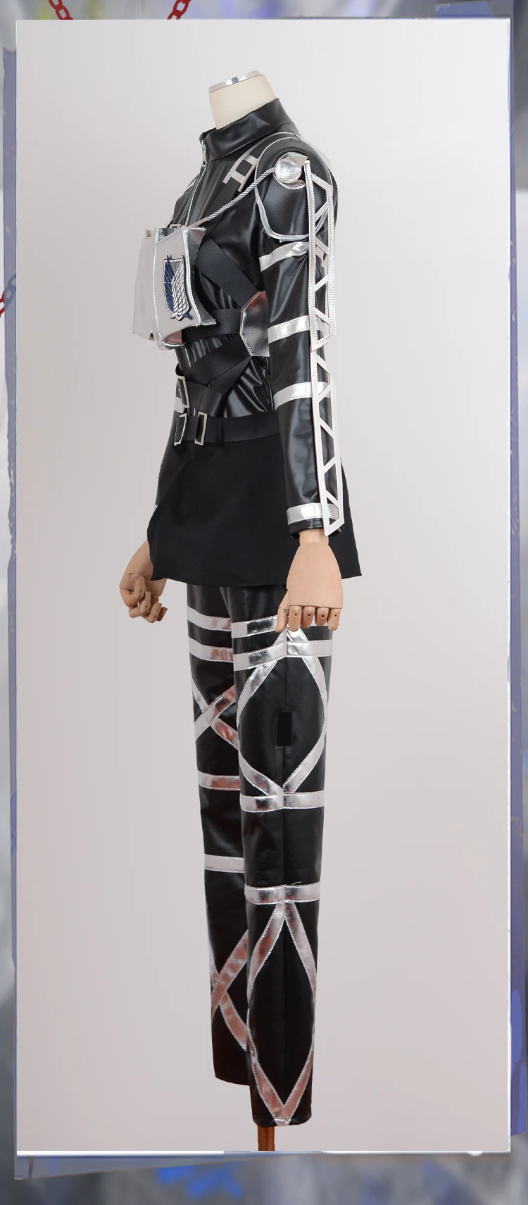 Mikasa  Ackerman Costumes Atta - Party Games Kit review and price